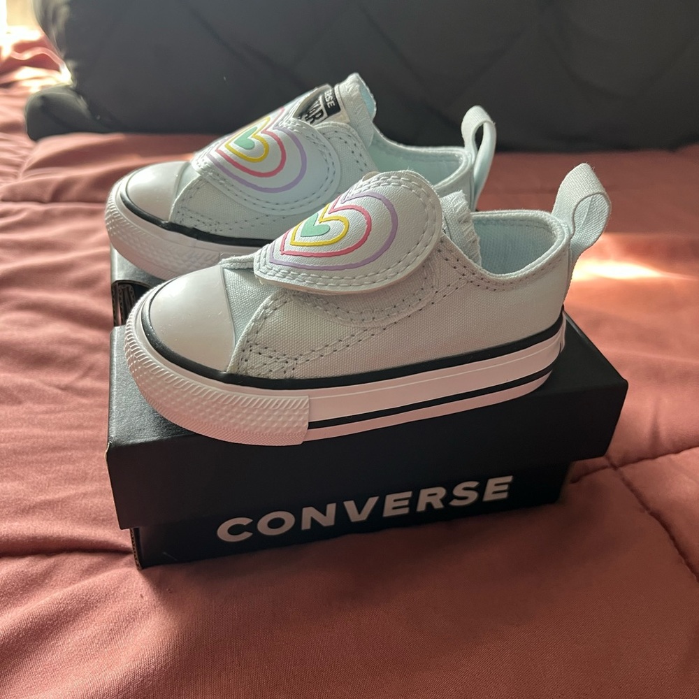 Infant Converse - Picture 2 of 3